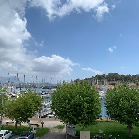 Appartement Les Pieds Dans L'Eau Saint-Mandrier-sur-Mer Exterior photo